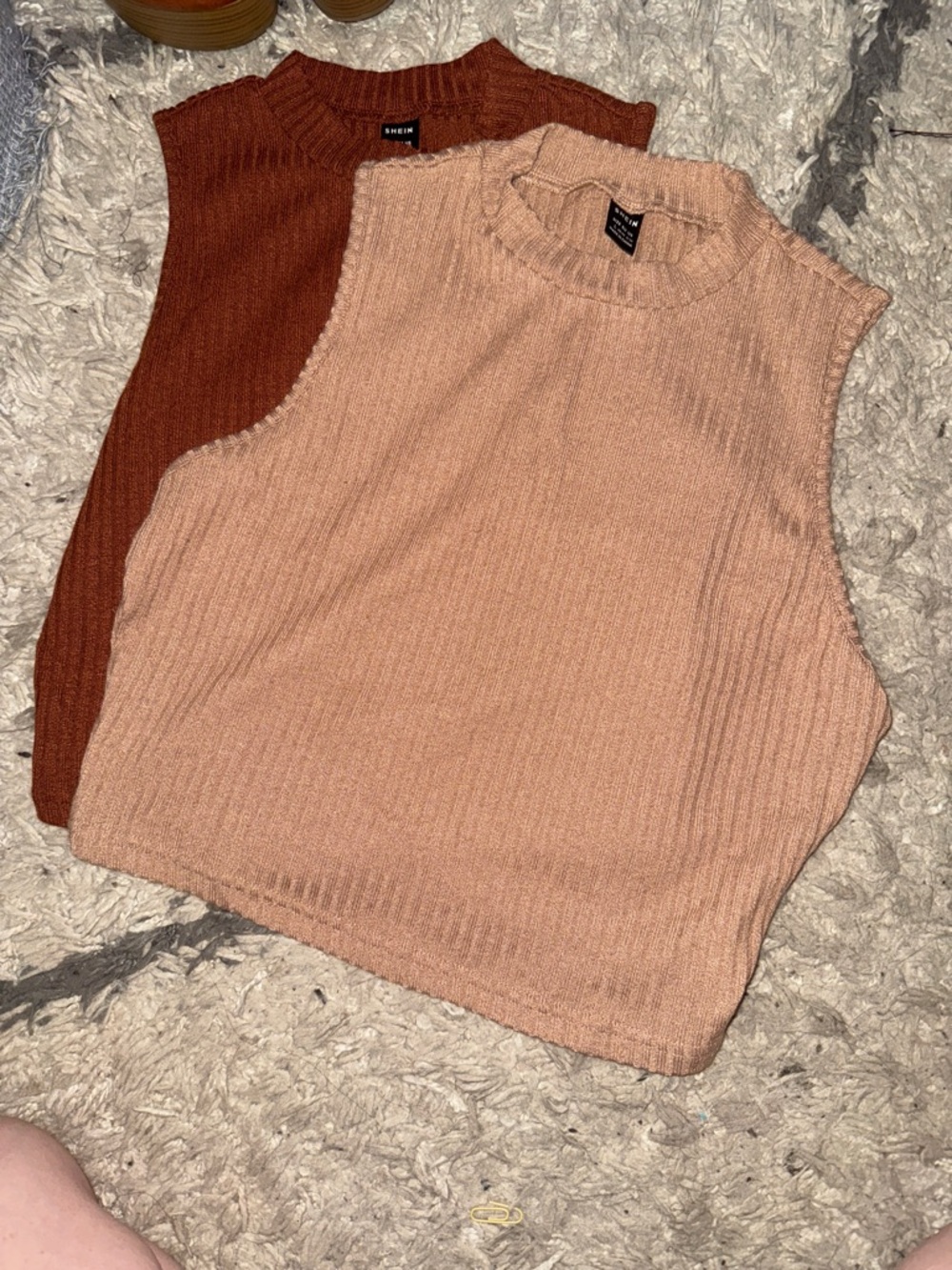 Two Ribbed Sleeveless Knit Tops - Rust & Beige - Picture 4 of 4